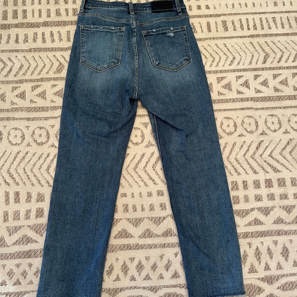 Vervet Straight Leg Jeans- Size 28 - Picture 2 of 6